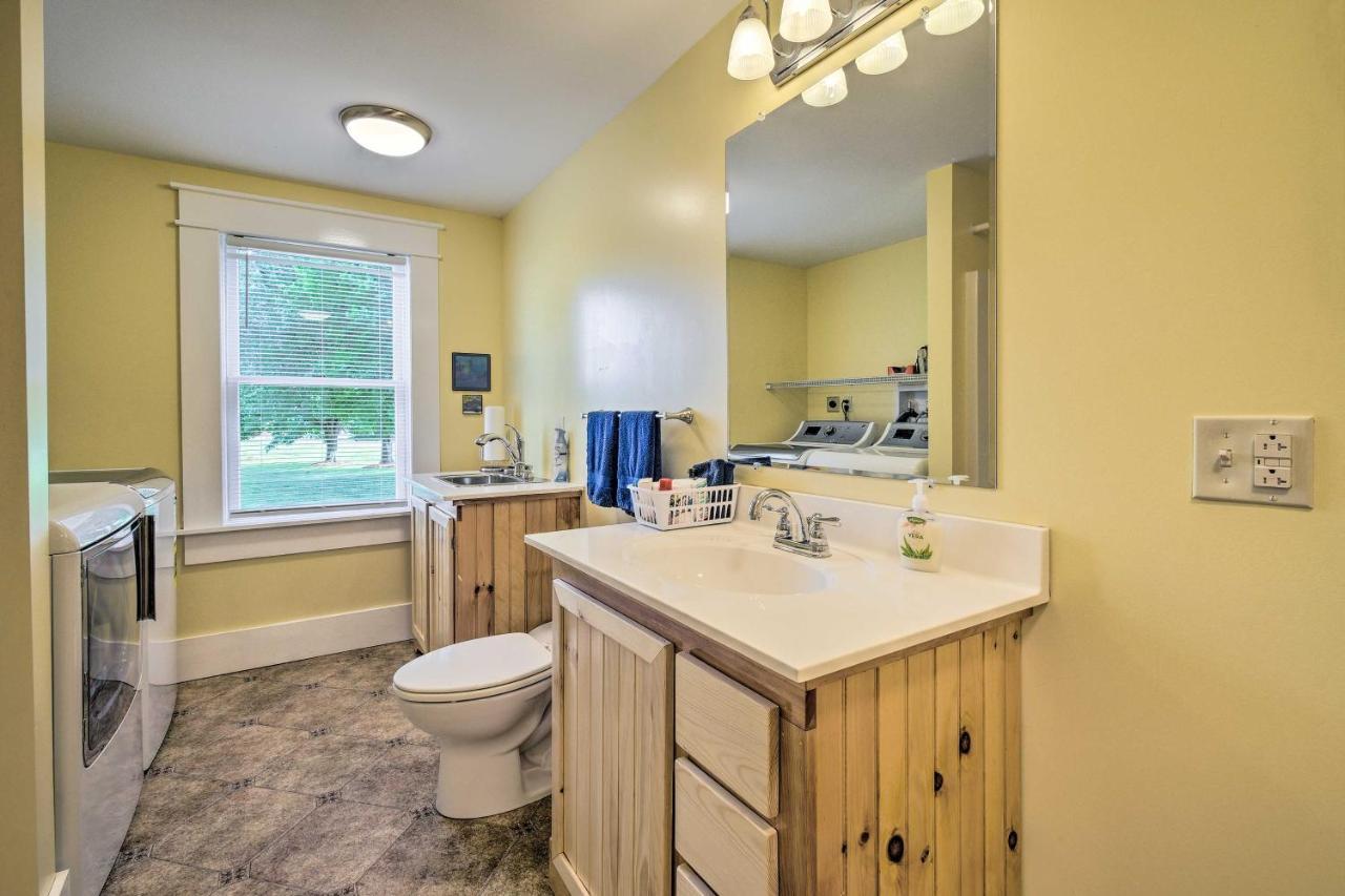 Charming Stanley Home With Yard, 7 Mi To Seneca Lake 日内瓦 外观 照片